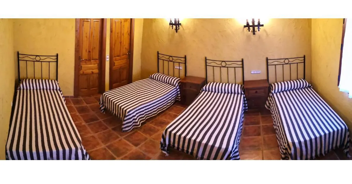 Chalet Castillo De Piedra Vera